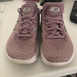 New Balance Sneakers size 7.5